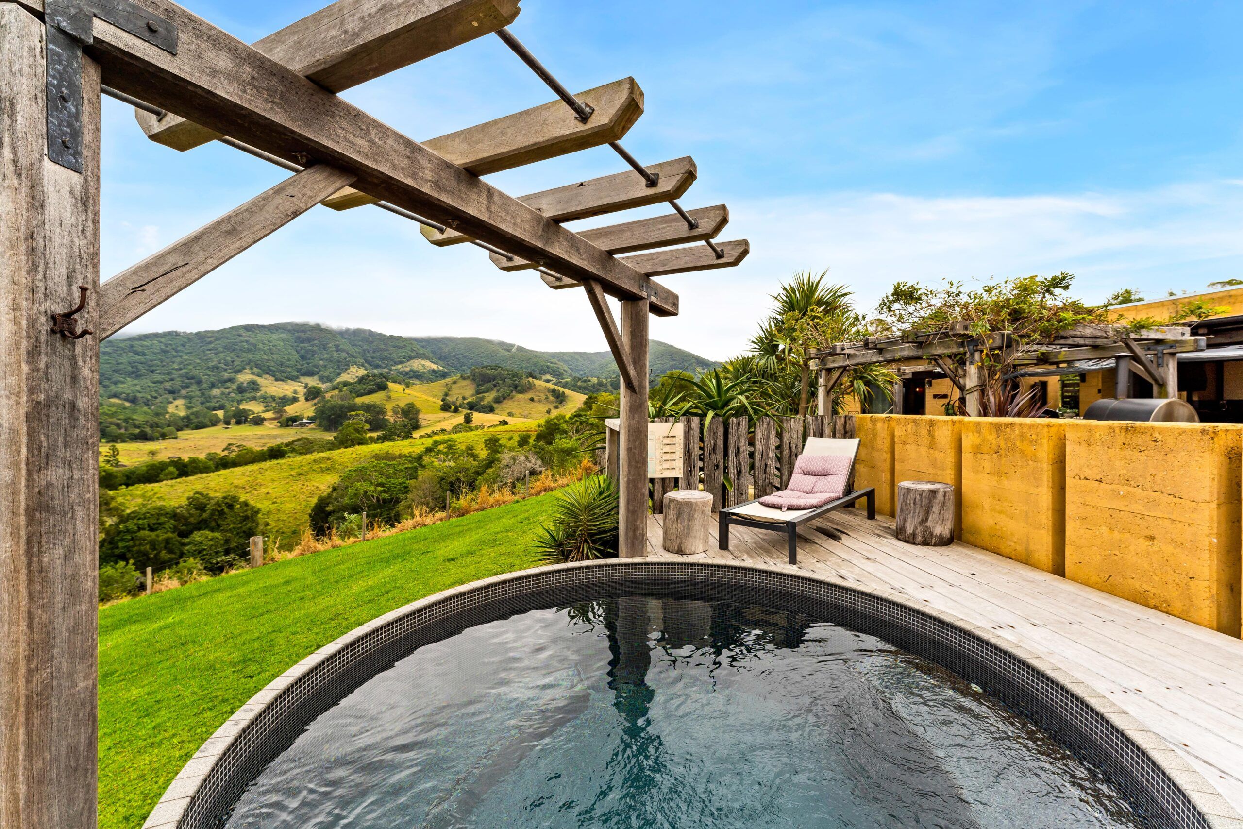 Home - Mayan Farm Kin Kin